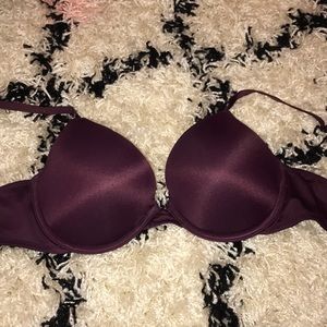 Victoria’s Secret Pink bra